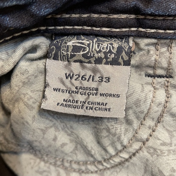 Silver Jeans Suki  Low Rise Bootcut in Dark Wash Size W26/L33 - Picture 7 of 9